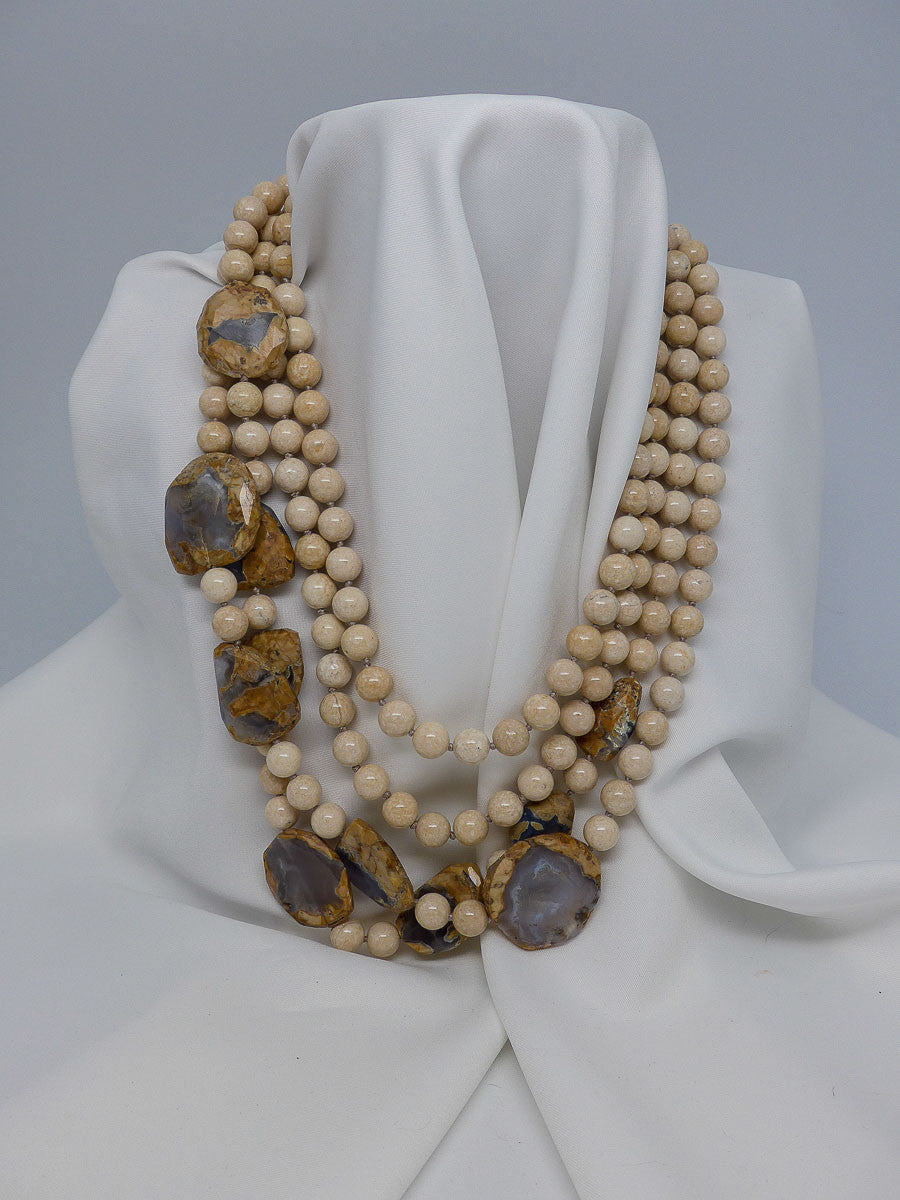 TWO STRAND RIVER STONE AND CHALCEDONY GEMSTONE NECKLACE
