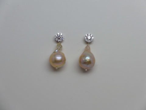 STERLING SILVER CUBIC ZIRCONIA POST NATURAL BAROQUE CULTURED PEARL EARRING