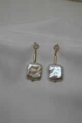 925 Vermeil Sterling Silver Cubic Zirconia Post Large White Square Cultured Pearl Earrings