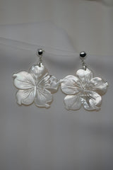 Sterling Silver 925 Round Post Mother of Pearl Carved Flower Earrings