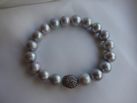 Platinum Grey Cultured Pearl Bracelet