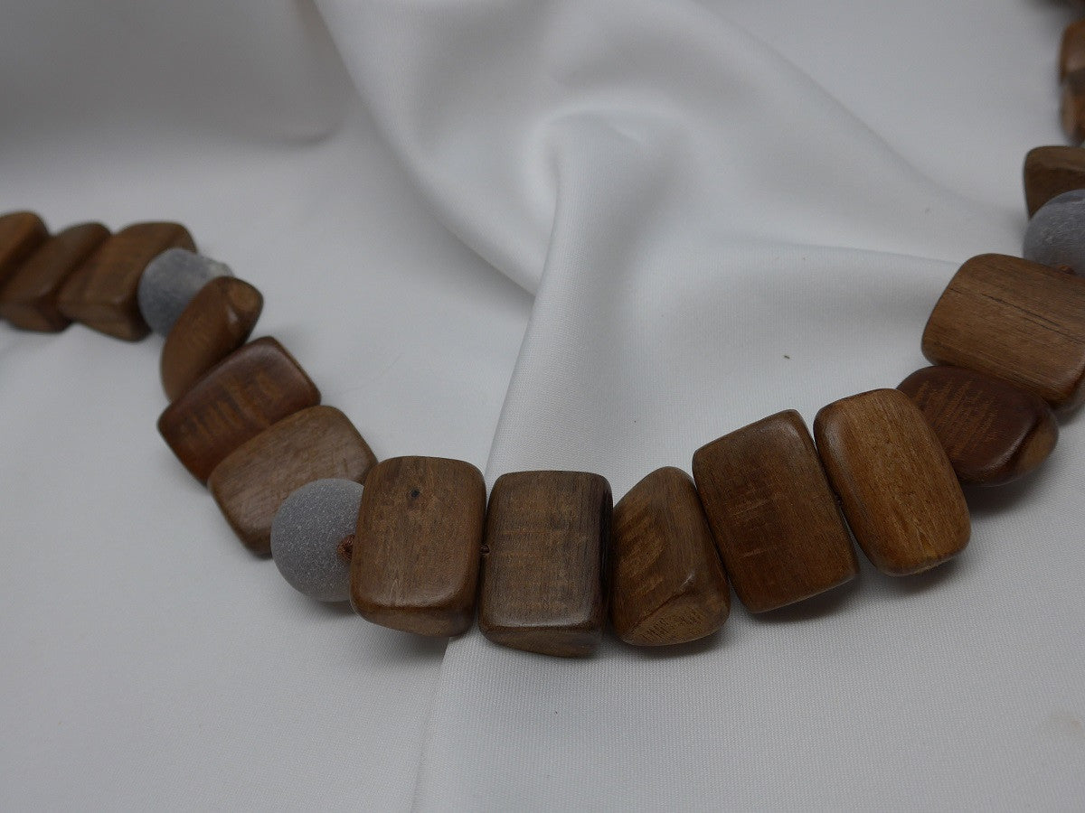 One Strand Driftwood and Natural Druzzie Agate Long Necklace