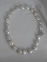 One Strand White Coin Cultured Pearl Necklace